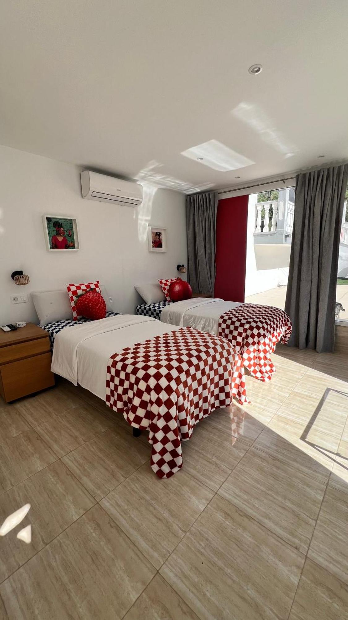Kiwidestiny Alicante San Juan  Стая снимка